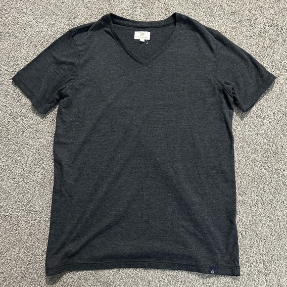 AG Adriano Goldschmied - Dark Grey V-Neck Short Sleeve T-Shirt - Size M - Picture 1 of 6